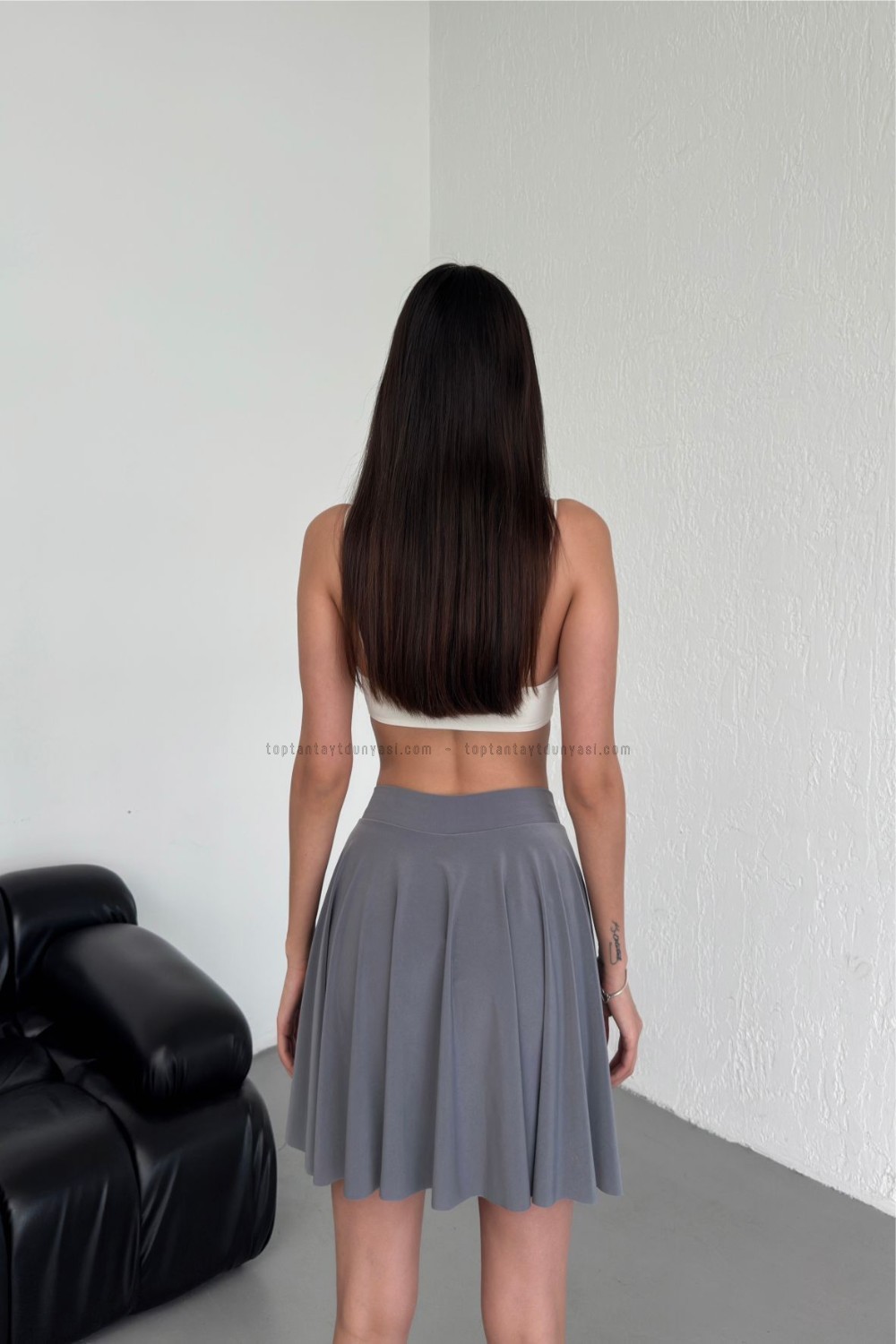 Toptan Volanlı Şortlu Etek Gri