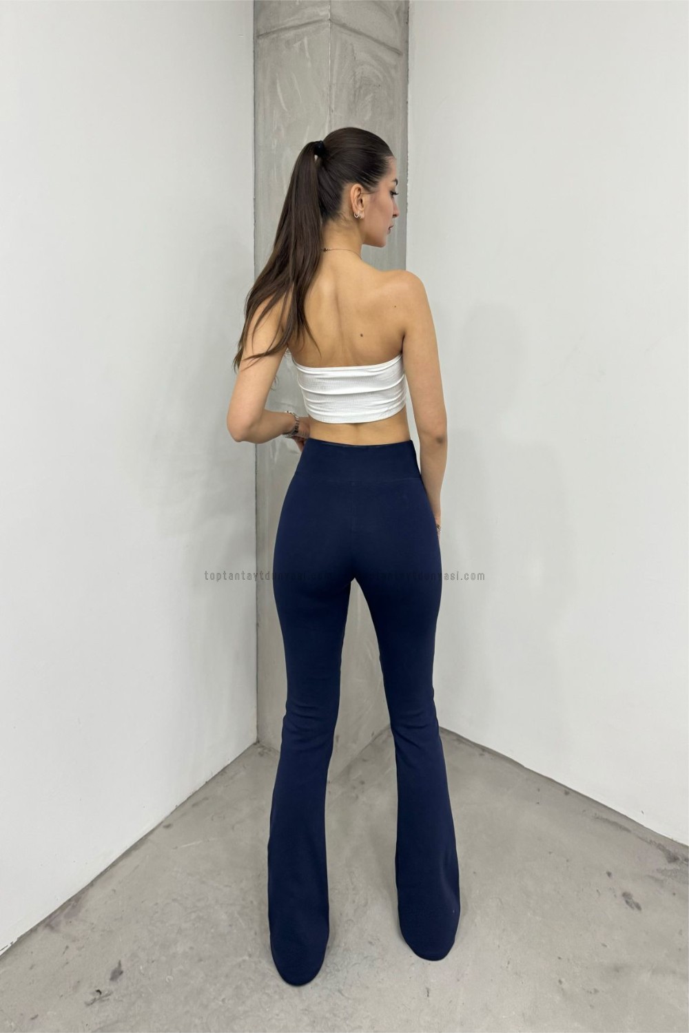 Toptan İspanyolpaça Larcivert Penye Tayt